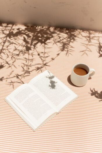 why-i-read-novels-header